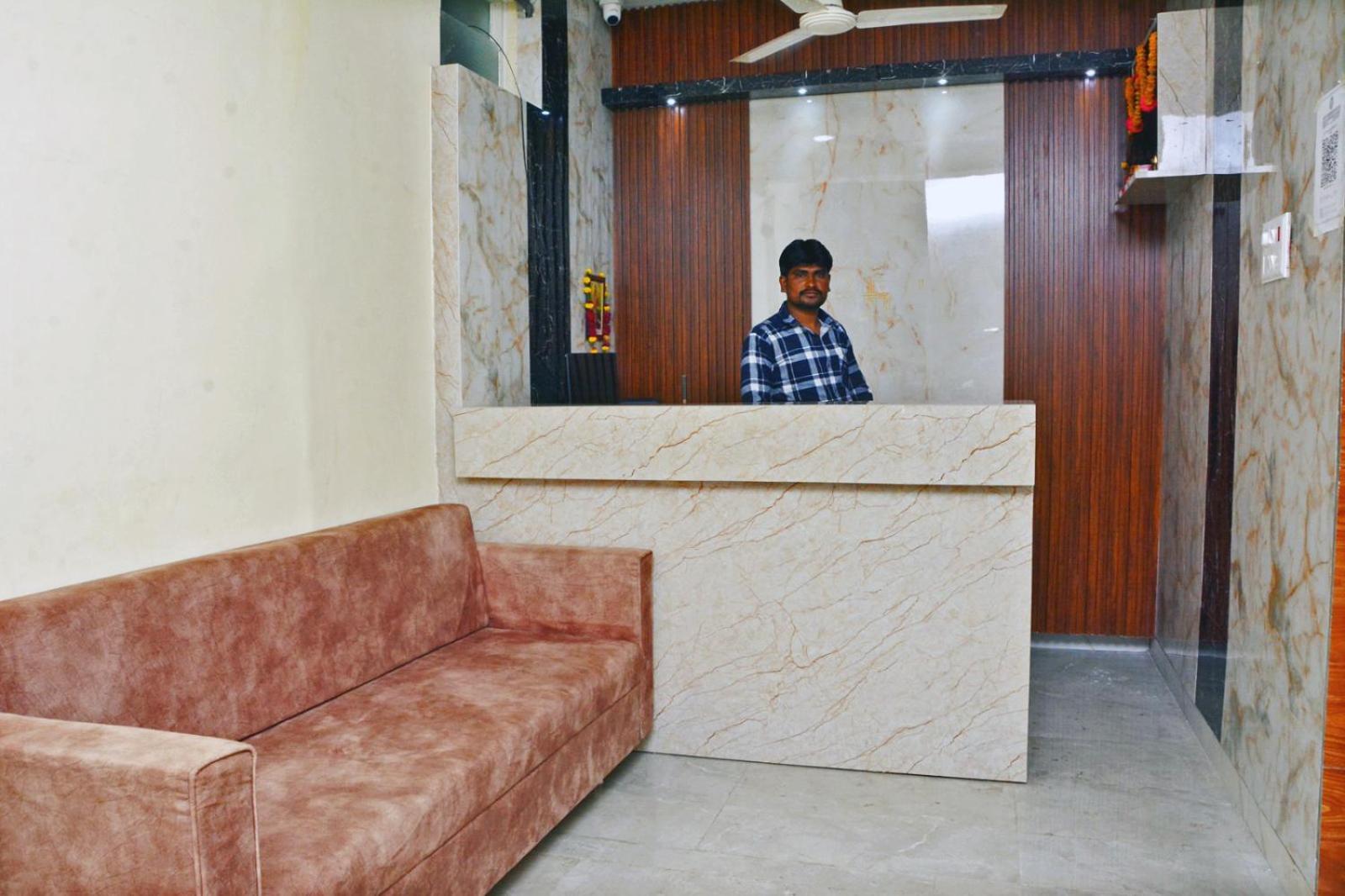 Udupi Deluxe Lodge Gulbarga Kalaburagi Exteriör bild