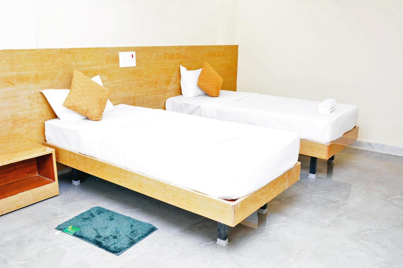 Udupi Deluxe Lodge Gulbarga Kalaburagi Exteriör bild